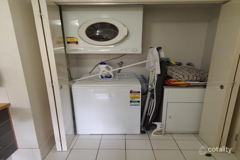 Property photo of 38/15 Goodwin Street Kangaroo Point QLD 4169