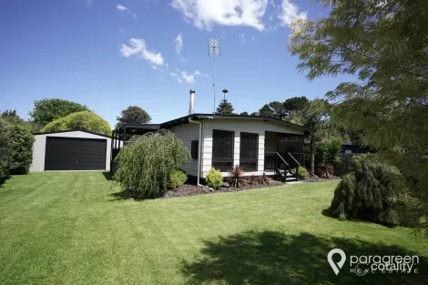 12 Ross St, Port Welshpool, VIC 3965