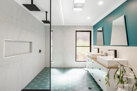 Property photo of 10 Harvey Street Mount Lofty QLD 4350