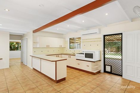Property photo of 2 Valmadre Street Caravonica QLD 4878