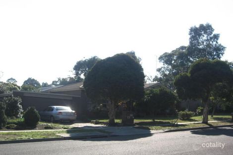 82 Charles Green Ave, Endeavour Hills, VIC 3802