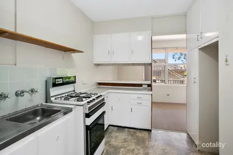 Property photo of 14/8 Campbell Parade Manly Vale NSW 2093