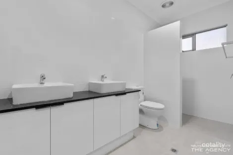 Property photo of 34 Narrung Way Nollamara WA 6061
