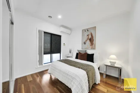 Property photo of 28 Ironbark Grove Burnside Heights VIC 3023