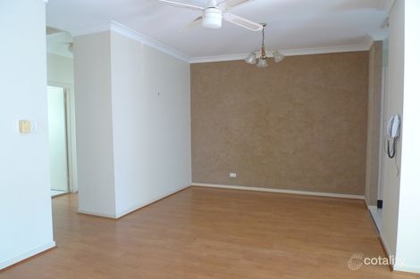Property photo of 1/39 Woodlawn Drive Toongabbie NSW 2146
