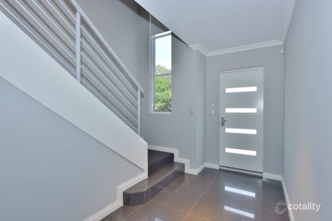 Property photo of 2/50 Ivanhoe Street Bassendean WA 6054