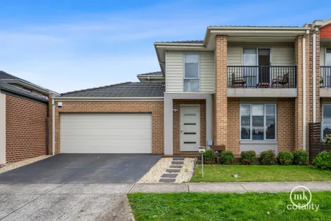 Property photo of 37 Montville Street Doreen VIC 3754