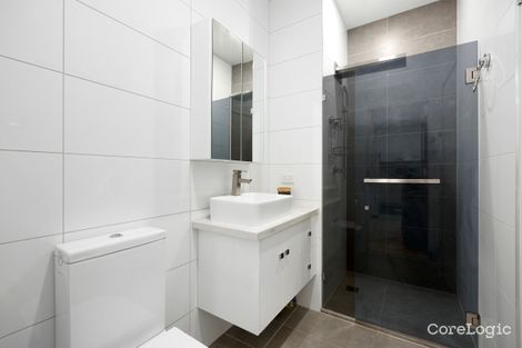 Property photo of 3/26 Diamond Boulevard Greensborough VIC 3088