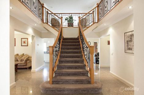 Property photo of 1 Carrick Place Berwick VIC 3806