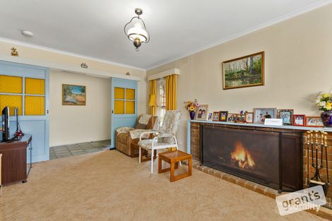 Property photo of 44 Valley Fair Drive Narre Warren VIC 3805
