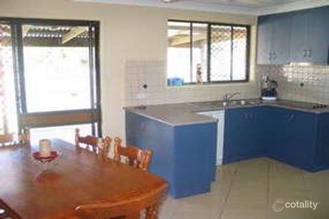 Property photo of 18 Jenalyn Crescent Avoca QLD 4670