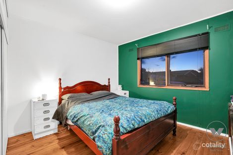 Property photo of 3 Adrian Court Rockbank VIC 3335