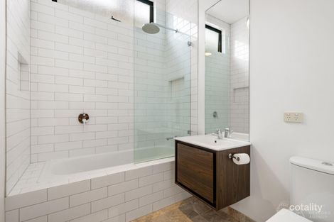 Property photo of 19 Lupton Street Geelong West VIC 3218