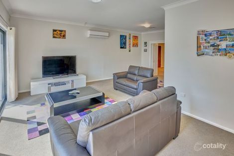 Property photo of 10 Coogan Street Mount Austin NSW 2650