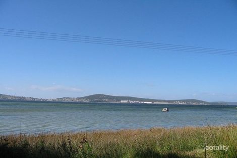 Property photo of 46 Chipana Drive Little Grove WA 6330