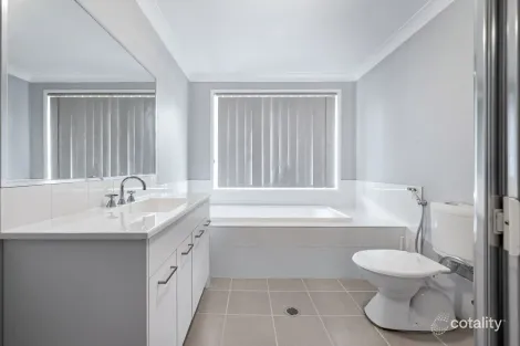 Property photo of 15 Snowy Avenue Minto NSW 2566