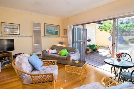 Property photo of 2/8 Ozone Avenue Beaumaris VIC 3193