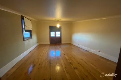 Property photo of 79 Keppel Street Bathurst NSW 2795