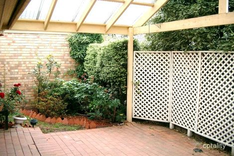 Property photo of 14 Hinkley Avenue Croydon VIC 3136