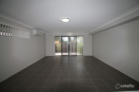 Property photo of 2/86 Anzac Avenue Newtown QLD 4350