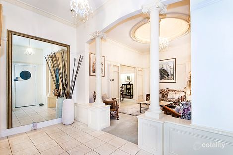 Property photo of 1 Bournian Avenue Strathmore VIC 3041