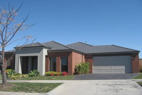 5 Lauderdale Dr, Craigieburn, VIC 3064