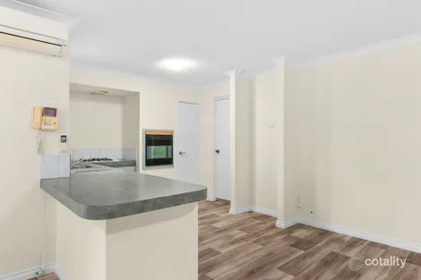 Property photo of 15 Luderick Grove Warnbro WA 6169