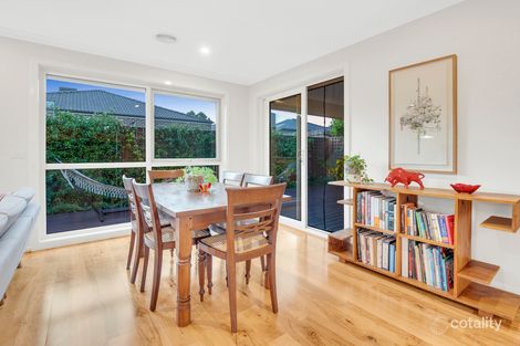 Property photo of 18 Gossamer Way Mickleham VIC 3064