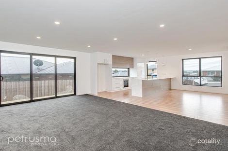 Property photo of 1/47 Camrise Drive Cambridge TAS 7170
