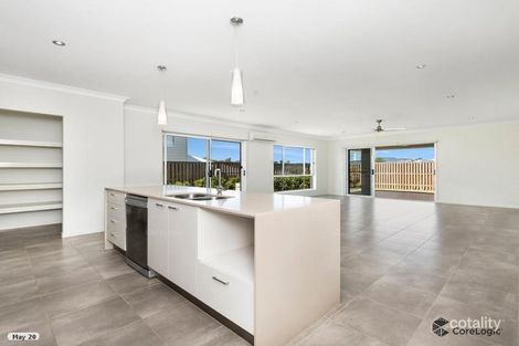 Property photo of 30 Hillstone Crescent Maudsland QLD 4210