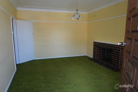 Property photo of 2 Angel Street Corrimal NSW 2518