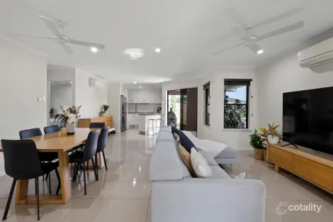 18 Salisbury Pl, Ooralea, QLD 4740