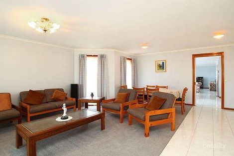 Property photo of 45 Justin Circuit Hampton Park VIC 3976