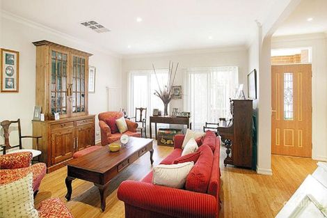 Property photo of 2/51 Edgar Street Glen Iris VIC 3146