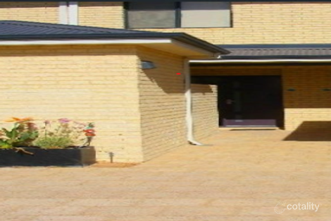 9/129 Point Leander Dr, Port Denison, WA 6525