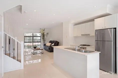 Property photo of 5/25 Clay Drive Doncaster VIC 3108