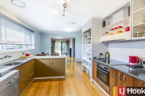 Property photo of 8 Fairway Avenue Hoppers Crossing VIC 3029