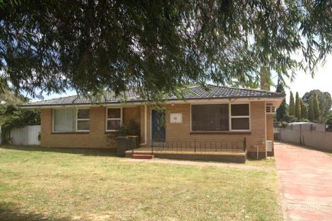28 Waltham Rd, Armadale, WA 6112