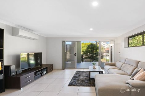 Property photo of 4/9 Bombery Street Cannon Hill QLD 4170