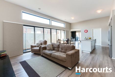 Property photo of 148 Lineham Drive Cranbourne East VIC 3977