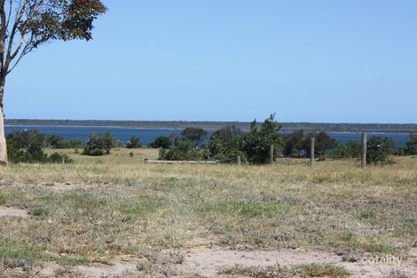 19 Plateau Ave, Metung, VIC 3904