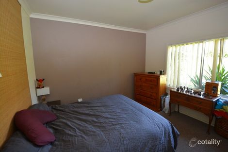 Property photo of 114 Landy Drive Mount Warrigal NSW 2528
