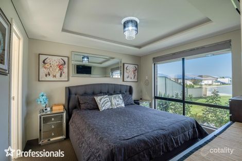 Property photo of 16 Glasgow Way Seville Grove WA 6112