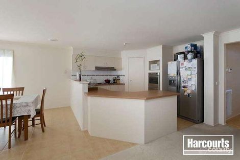 Property photo of 9 Viewmount Court Narre Warren South VIC 3805