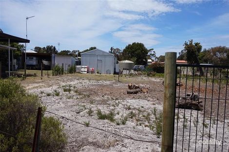 134 National Park Rd, Loch Sport, VIC 3851