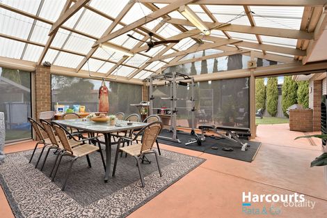 Property photo of 8 Hargrave Court Mill Park VIC 3082