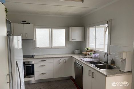 Property photo of 21 Chestnut Street Wynnum QLD 4178