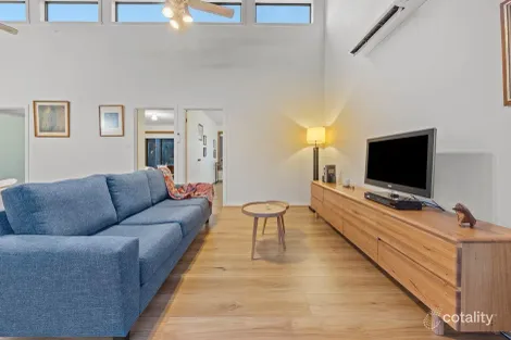 Property photo of 45 Rowan Drive Kealba VIC 3021