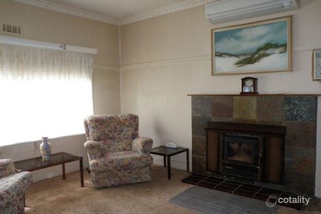 Property photo of 16 Albert Street Alexandra VIC 3714
