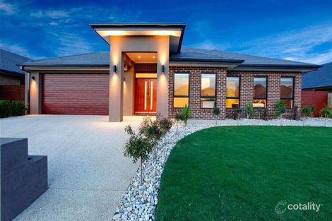 19 Saintly Dr, South Morang, VIC 3752